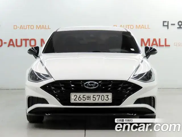 Hyundai Sonata 2022 — Фото 2/20