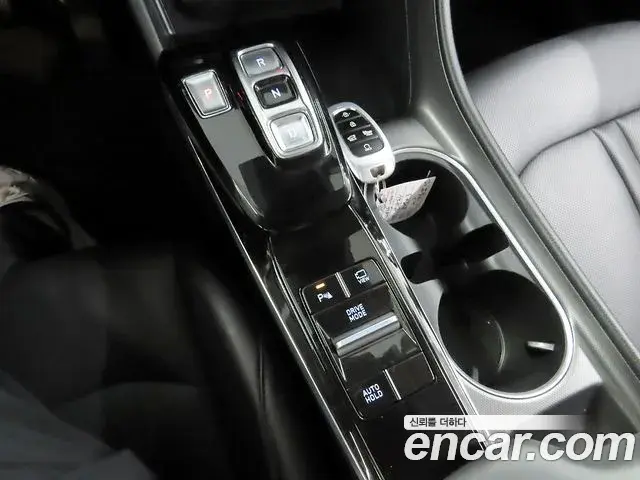 Hyundai Sonata 2022 — Фото 7/20