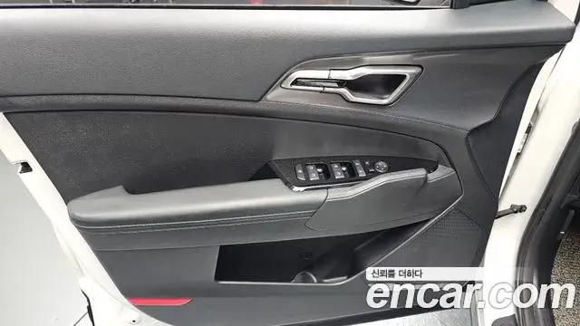 Kia Sportage 2024 — Photo 18/36