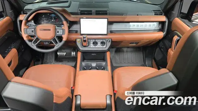 Land Rover Defender 2025 — Фото 7/20