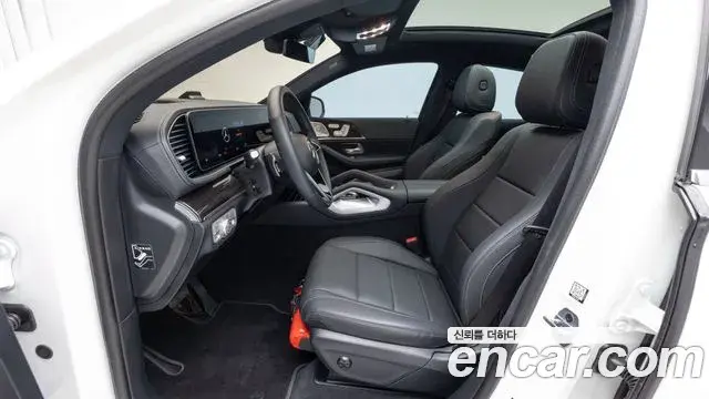 Mercedes-Benz GLE-Class 2026 — Фото 9/19