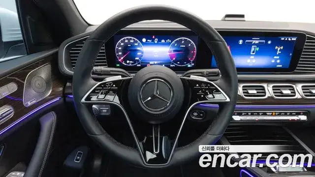 Mercedes-Benz GLE-Class 2026 — Фото 19/19