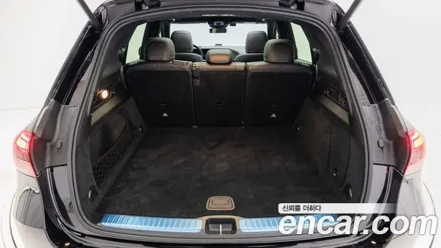 Mercedes-Benz GLE-Class 2025 — Фото 15/16