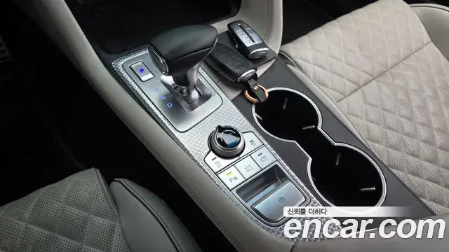 Genesis G70 2021 — Photo 6/20