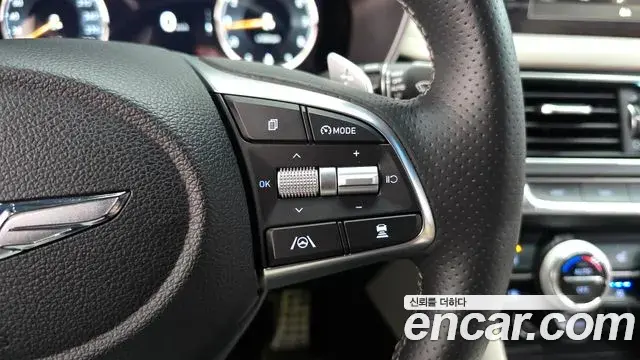 Genesis G70 2021 — Photo 17/20