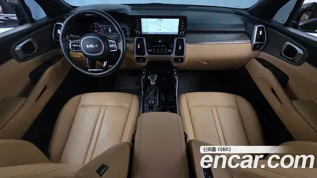 Kia Sorento 2023 — Фото 7/20