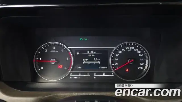 Kia Sorento 2023 — Фото 8/20