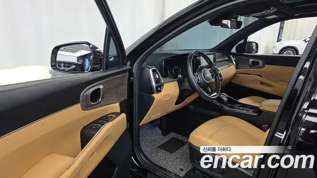 Kia Sorento 2023 — Фото 10/20