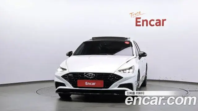 Hyundai Sonata 2022 — Фото 2/20
