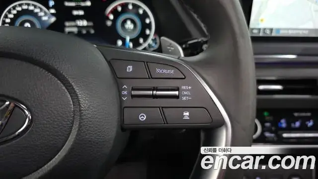 Hyundai Sonata 2022 — Фото 17/20