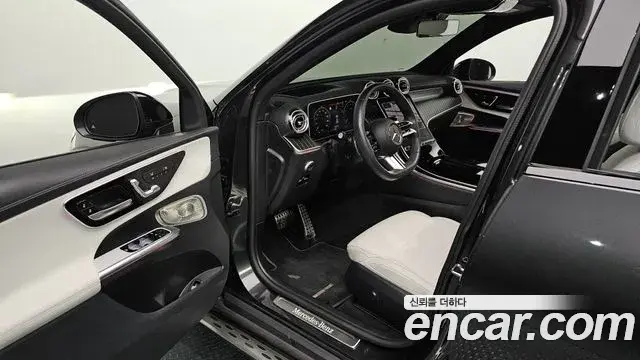Mercedes-Benz GLC-Class 2023 — Şəkil 17/20