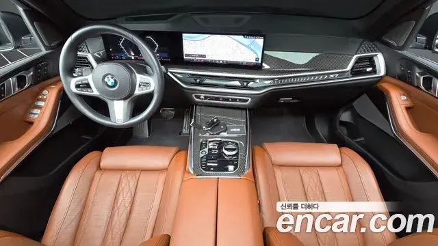 BMW X7 2024 — Фото 7/20