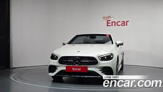 Mercedes-Benz E-Class 2021 — Фото 3/20