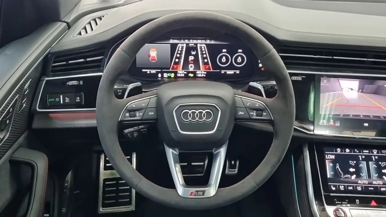 Audi Q7 2025 — Фото 14/18