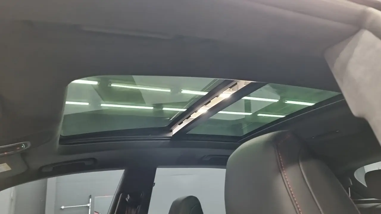 Audi Q7 2025 — Фото 17/18