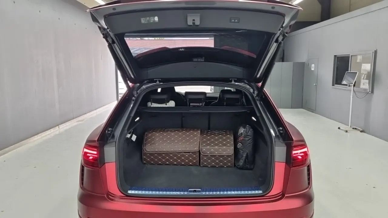 Audi Q7 2025 — Фото 18/18