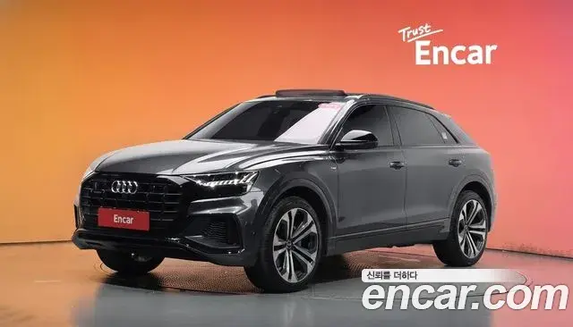 Audi Q7 2023 — Фото 1/20