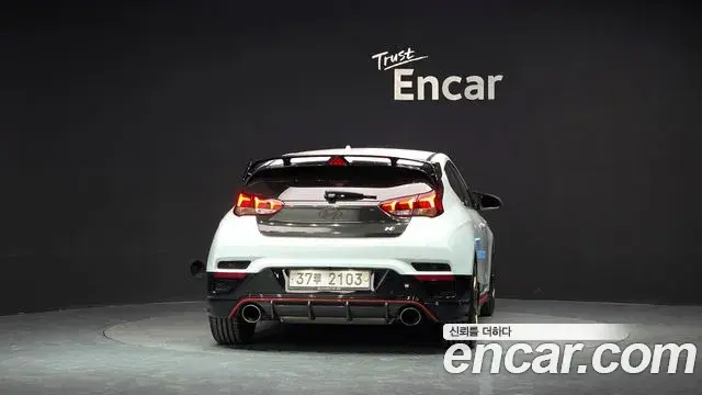 Hyundai Veloster 2019 — Фото 4/20