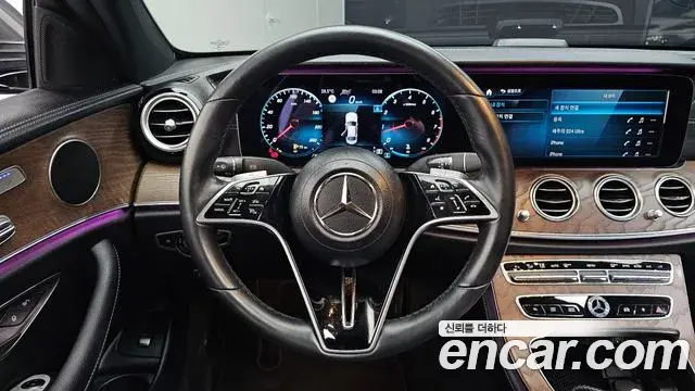 Mercedes-Benz E-Class 2020 — Фото 13/20