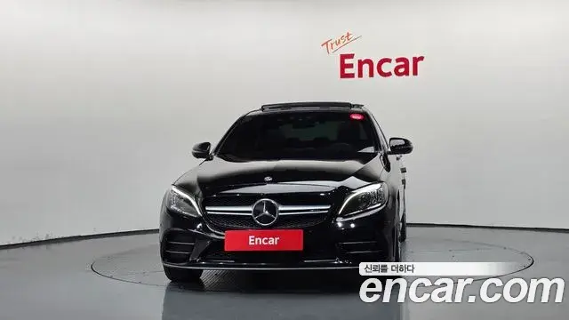 Mercedes-Benz C-Class 2020 — Фото 2/20