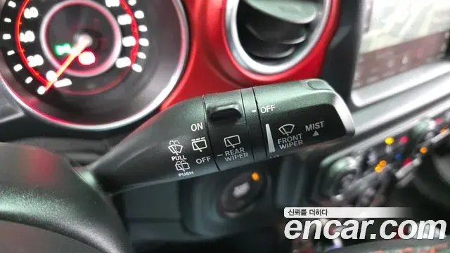 Jeep Wrangler 2020 — Фото 20/20