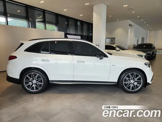 Mercedes-Benz GLC-Class 2025 — Фото 8/20