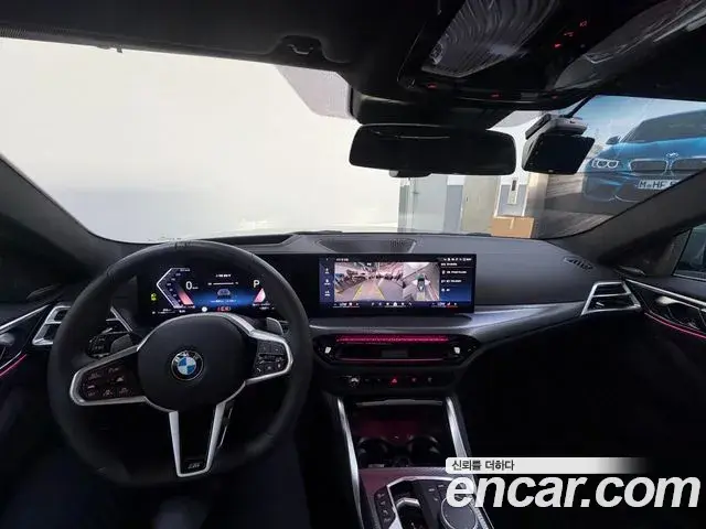 BMW 4 Series 2025 — Фото 18/19