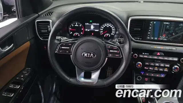 Kia Sportage The Bold 2018 — Фото 13/20
