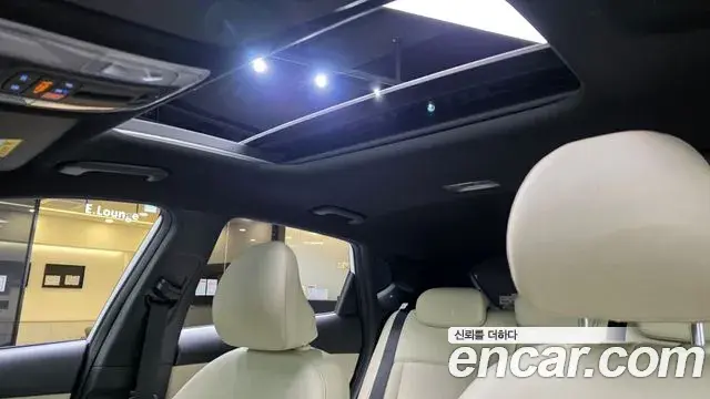 Hyundai Kona 2023 — Фото 18/20