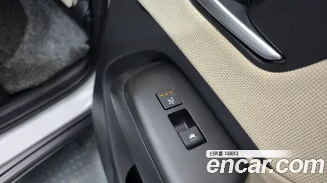 Hyundai Kona 2023 — Фото 19/20