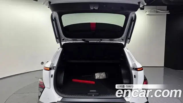 Hyundai Kona 2023 — Фото 20/20