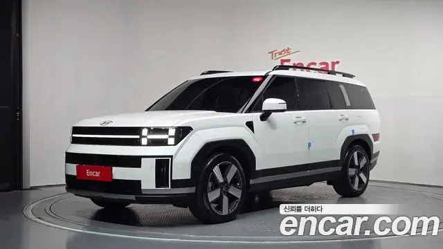 Hyundai Santa Fe 2025 — Фото 1/20