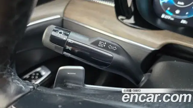 Kia K5 2022 — Şəkil 15/34