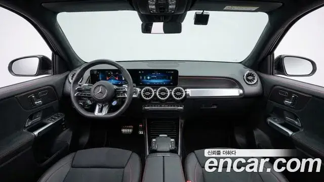 Mercedes-Benz GLB-Class 2024 — Фото 6/12