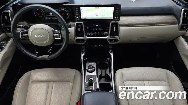 Kia Sorento 2023 — Фото 7/20