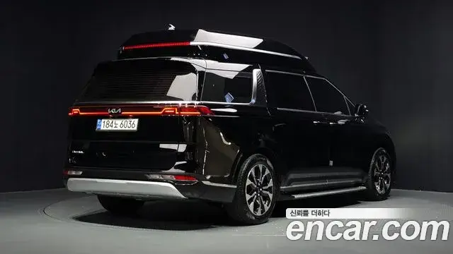 Kia Carnival 2022 — Фото 2/20