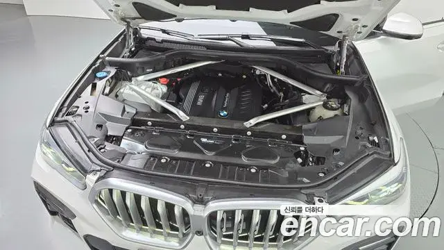 BMW X6 2020 — Фото 6/20