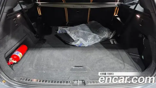 Volvo XC90 2020 — Photo 12/38