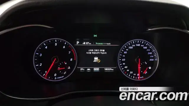 Genesis G70 2019 — ფოტო 18/20