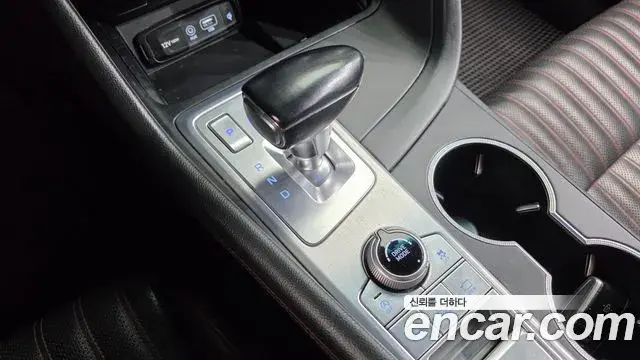 Genesis G70 2019 — ფოტო 19/20