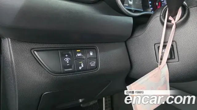 Genesis G70 2019 — ფოტო 13/20
