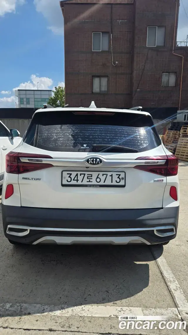 Kia Seltos 2019 — Фото 3/13