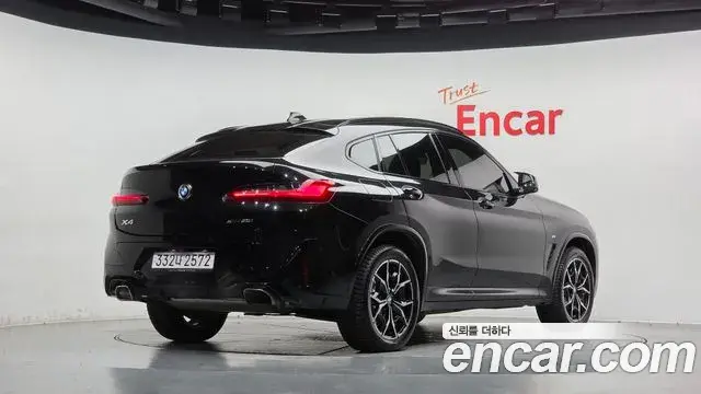 BMW X4 2024 — Фото 2/20