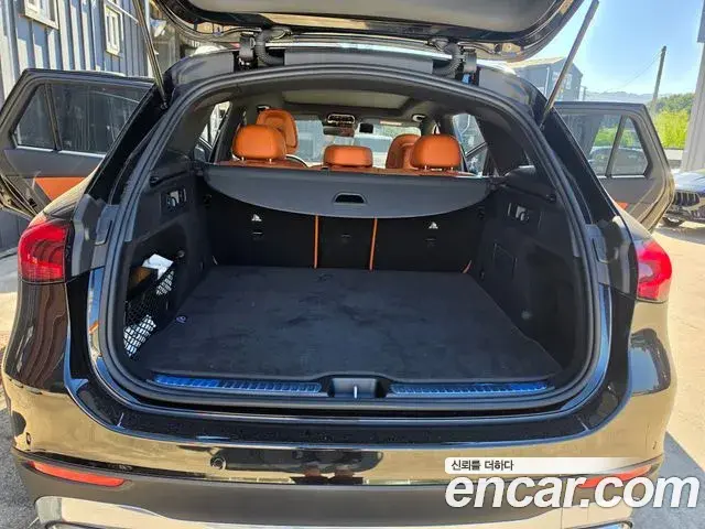 Mercedes-Benz GLC-Class 2026 — Фото 7/15