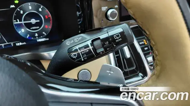 Kia Sorento 2022 — ფოტო 11/32