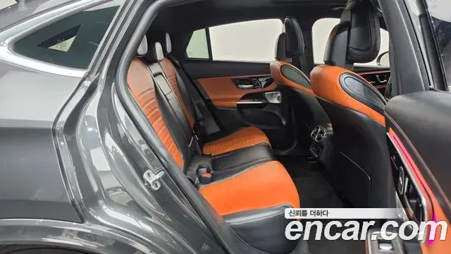 Mercedes-Benz GLC-Class 2024 — Фото 11/20