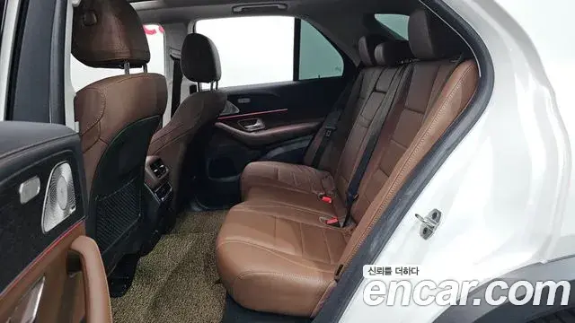Mercedes-Benz GLE-Class 2024 — ფოტო 11/37