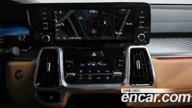 Kia Sorento 2020 — Фото 12/20