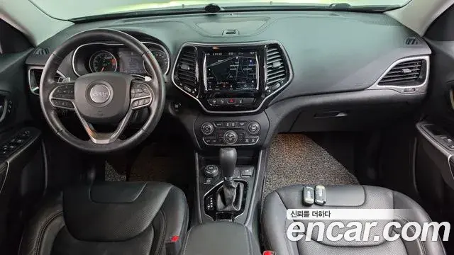 Jeep Cherokee 2020 — Фото 7/20