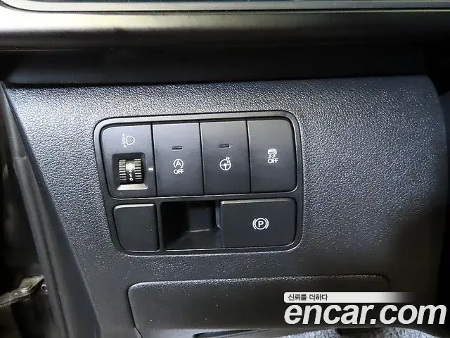 Hyundai Staria 2022 — Фото 12/19